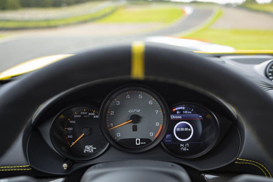Панель приборов Porsche 718 Cayman GT4 (982C) 2019 года  (WW) (фото 151 из 190)